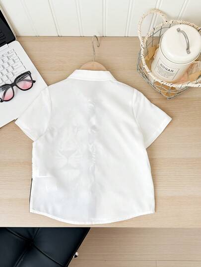 SHEIN قميص عادي مريح وعصري للأولاد مطبوع بتصميم الأسد