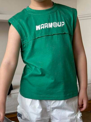 DAZY تي شيرت بياقة طاقم وأكمام راغلان مع طباعة شعار صبي صغير