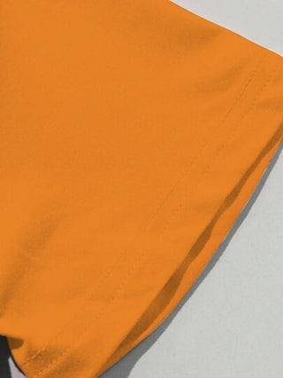 SHEIN تي شيرت تي شيرت كاجوال للمراهق الصبي بطباعة رقمية لنقوش الحروف والخطوط، بتصميم عصري بسيط، مناسب للرياضة الخارجية وارتداء الحرم الجامعي