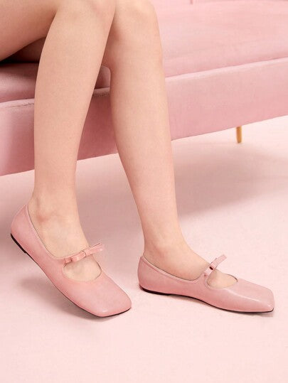 CUCCOO DOLLMOD أحذية بالية مريحة وأنيقة للنساء بأصابع مدببة، حزام الكاحل، وتزيين بالفيونكة، وردي، لعيد الحب