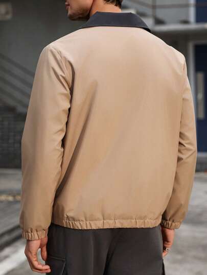 Manfinity CasualCool جاكيت رجالية ذات لون واحد وجيوب أمامية مع سحاب, ملابس خارجية