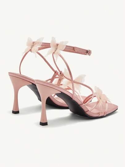 CUCCOO CHICEST أحذية نسائية ذات كعب عال براس مربع - تصميم تفصيل فراشة كعب عالي للسيدات