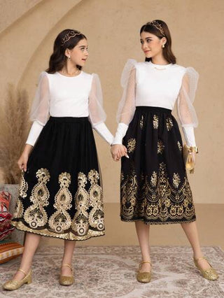 girls-sets مجموعة من 2 قطعة، تنورة شبكية مطرزة معدنية بوحي الأزهار الوطنية مع تي شيرت طويل الأكمام منقسم أشبه بالشبكة، طقم ربيعي وصيفي فاخر لل- "معة"