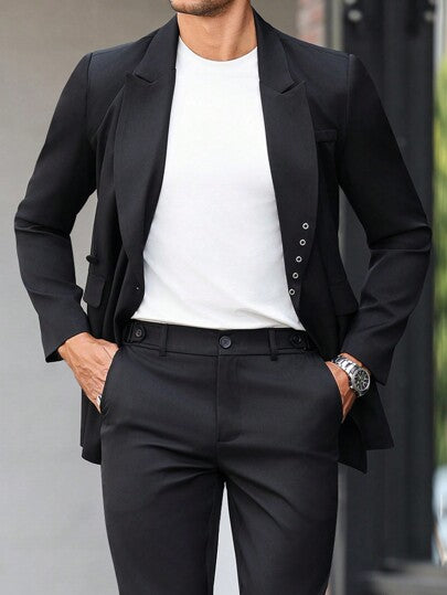 Manfinity Bizformal بدلة رجالية بتصميم للذهاب إلى العمل وللتنسيق مع: جاكيت بدلة سوداء عصرية بتصميم حلقة معدنية على الياقة وقصة غير متماثلة مع زر واحد