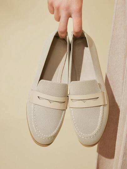 CUCCOO BASICS أحذية كاجوال مسطحة موحد اللون بسيطة للسيدات، للارتداء اليومي