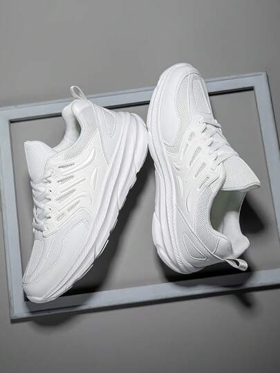 أحذية رياضية رجالية بأربطة عند الكاحل منخفضة القمة، مريحة وخفيفة الوزن، قابلة للتنفس، ماصة للصدمات، تزيد من الطول، باللون الأبيض متعددة الاستخدامات مناسبة للجري والتمارين