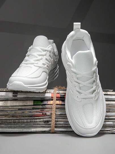 أحذية رياضية رجالية بأربطة عند الكاحل منخفضة القمة، مريحة وخفيفة الوزن، قابلة للتنفس، ماصة للصدمات، تزيد من الطول، باللون الأبيض متعددة الاستخدامات مناسبة للجري والتمارين