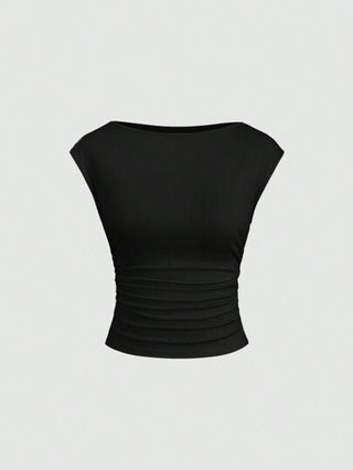 Sweetra طقم نسائي مكون من 3 قطع تي شيرت T-shirt قصير الأكمام ملائم وذو تهوية جيدة وامتصاص للعرق، بتصميم مفتوح الظهر بطريقة إغراء
