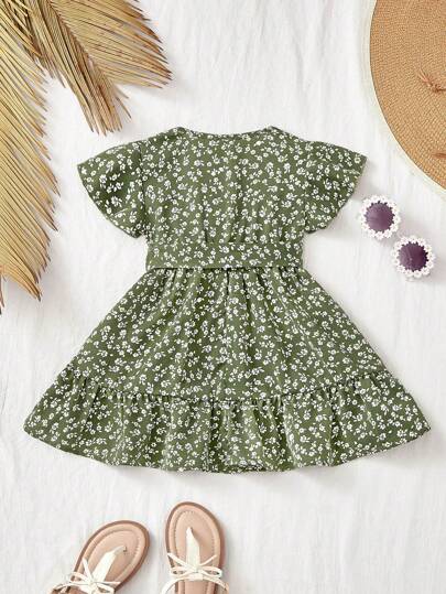 فساتين بيبي فستان بناتي صيفي قصير الأكمام مزخرف بزهور صغيرة 1 قطعة (مطابق للأم، 2 قطع تباع بشكل منفصل)