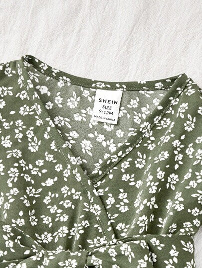 فساتين بيبي فستان بناتي صيفي قصير الأكمام مزخرف بزهور صغيرة 1 قطعة (مطابق للأم، 2 قطع تباع بشكل منفصل)