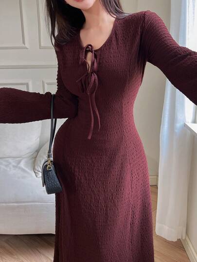 Modelyn فستان نسائي راقي ذو موحد اللون وملمس