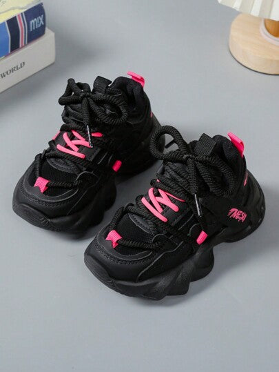 ملابس رياضية أطفال زوج من أحذية رياضية للبنات، أحذية ركض مضادة للانزلاق للأطفال، أحذية خفيفة الوزن عصرية للاستخدام اليومي خارج المنزل، للربيع والخريف