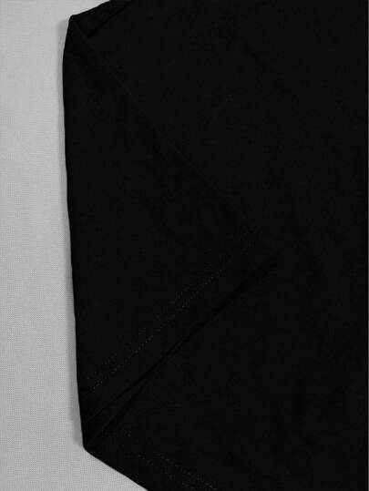 Manfinity Dauomo تيشيرت رجالي كاجوال بطبعة أحرف وشخصيات بياقة مستديرة وأكمام قصيرة