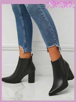 بوت تشيلسي ذات كعب سميك ومقدمة مدببة للنساء، بوت جلدية قصيرة مقاومة للانزلاق مناسبة للخارج والتنقل، لفصلي الخريف/الشتاء