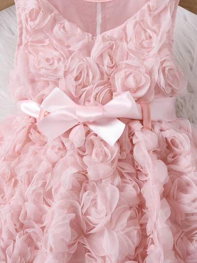 فساتين بيبي فستان بنات طويل أنيق، بتصميم ازهار ثلاثية الأبعاد وتصميم كتفي، ياقة على شكل V مزين بفيونكة،ملائم للخروجات والأعياد