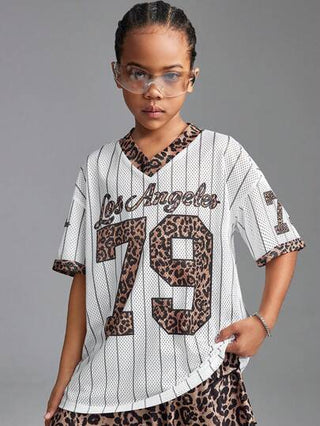 ملابس بناتي Coolane Kids تي شيرت T بياقة V من الجيرسيه مع طباعة الفهد والأرقام، للبنات المراهقات، للملابس الرياضية والملابس المطابقة للأم والطفل لفصلي الربيع والصيف