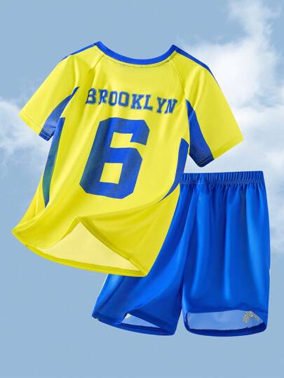 SHEIN مجموعة ألوان رياضية للأشبال، رسومات ملونة من الحرف والأرقام مع شبكة، بلوزة عنق طاقم بأكمام قصيرة وشورتات، مناسبة لكرة القدم والسلة، أناقة رياضية عادية، ناعمة ومريحة، مثالية للخريف والربيع والصيف، متعددة الاستخدامات للارتداء اليومي، للعب الخارجي، للم