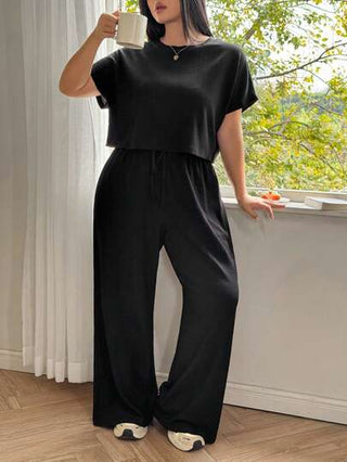 EZwear طقم قطعتين لحجم كبير، ملابس علوية بياقة طاقم وأكمام قصيرة وبناطيل طويلة، مريح وهادئ للاستخدام اليومي أو في العطلات الصيفية، بتصميم مناسب للربيع والصيف للنساء