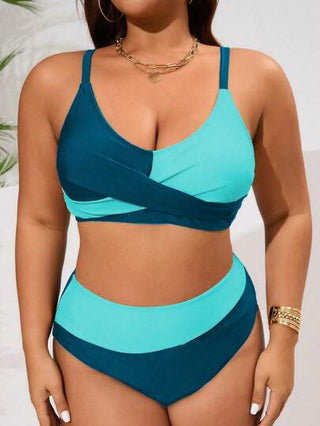 Swim Lushoire مجموعة بيكيني 2 قطعة للنساء بلس سايز، نمط رقعي متعدد الألوان، قميص كامي خصر عالي مناسب للأجازات والشاطئ الصيفي