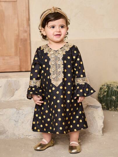 فساتين بيبي فستان سهرة طويل الأكمام أنيق بنقاط بيضاء على خلفية سوداء للبنات الصغار