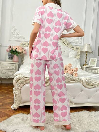 بنطال وبلوزة بيجاما مجموعة للنساء بطبعة قلب وألوان متباينة، بياقة وأكمام قصيرة