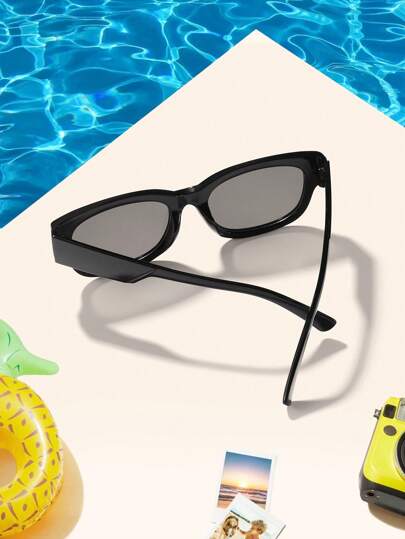 قطعة واحدة نظارات شمس أكريليك مربعة الإطار للمراهقين بأعمار 12-16 سنة بلون أسود ،مناسبة للعطلات والأزياء اليومية