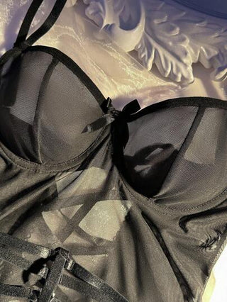 لانجيري حريمي Classic Sexy 6 قطعة مجموعة فستان قصير محبوك ضيق باللمسات الحريرية المثيرة مع حزام جارتر وحلقات الساق