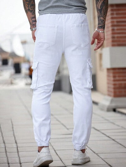 Manfinity Homme بنطال جينز سباق شحن مع خصر بعملية سحب وساق متقاربة للرجال ، باللون الأبيض