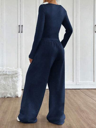 طقم حريمي قطعتين EZwear بدلة كاجوال من البنطلون والبلوزة كاملة الأكمام مصنوعة من الأقمشة المحبوكة باللون الأزرق الداكن