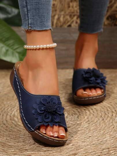 صنادل نسائية مزينة بالزهور، قاعدة سميكة إسفينية ذات منصة، مقاومة للماء مضادة للإنزلاق للاستخدام الخارجي، فتحة للإصبع الكبير خفيفة جداً الوزن