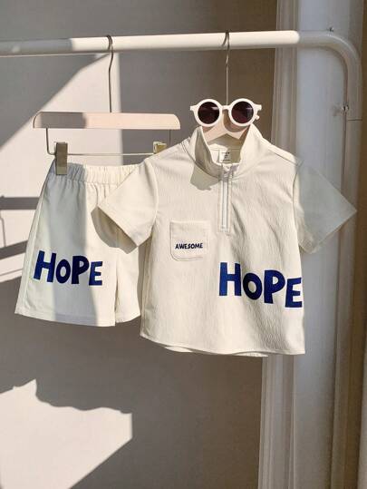 طقم قميص وشورت للأولاد بطباعة حرفية كاجوال، أكمام قصيرة، قطعتان، أسلوب خدمي عصري، مناسب لملابس الأطفال، ملابس الأطفال الصغار، العودة إلى المدرسة، حفلات أعياد الميلاد، الارتداء اليومي، المدرسة، السفر، الرياضة، الربيع والصيف