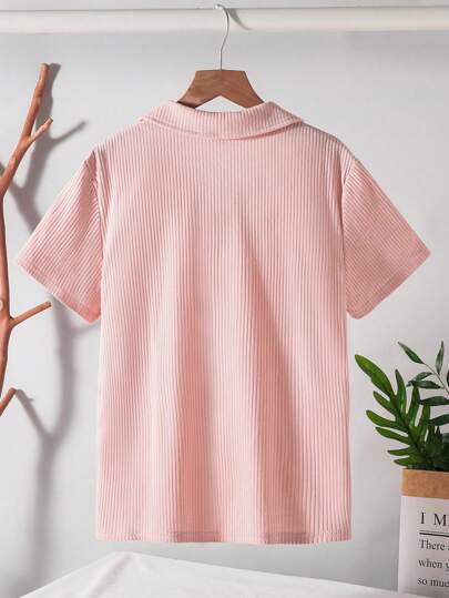 ملابس علوية بياقة بولو قصيرة الأكمام لصبية المراهقين على الطراز الكوري البسيط منسوجة بأقمشة مناسبة للذهاب للمدرسة والحياة اليومية والرياضة في فصل الربيع والصيف