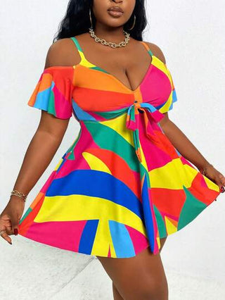 SHEIN Slayr CURVE مجموعة تانكيني للسيدات ذوات الأحجام الكبيرة مع كشكشة على الكتف وأربطة رفيعة للحمالات، مناسب لإجازات الصيف والشاطئ