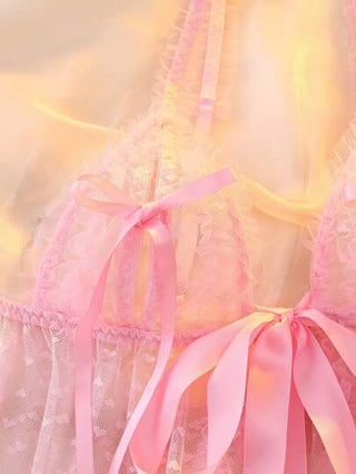 لانجيري حريمي DelicateAllure ملابس نوم نسائية مثيرة من شبكة شفافة ومزخرفة بذيل مكشكش، عقدة وفتحة في المنطقة الحساسة، قطعتين بتصميم بريء ومثير
