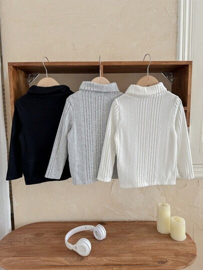 SHEIN 3 قطع تيشيرت رقبة عالية من جوارب للأولاد الصغار، بألوان سادة، كاجوال ومريح للخريف والشتاء