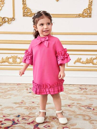 فساتين بيبي فستان صيفي لطيف للبنات الرضع باللون الوردي الفاتح مع كشكش وعقدة