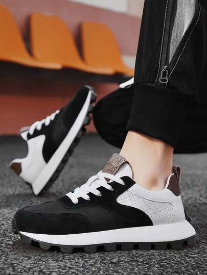 أحذية رياضة عصرية للرجال مناسبة للدراجة والمشي في الهواء الطلق