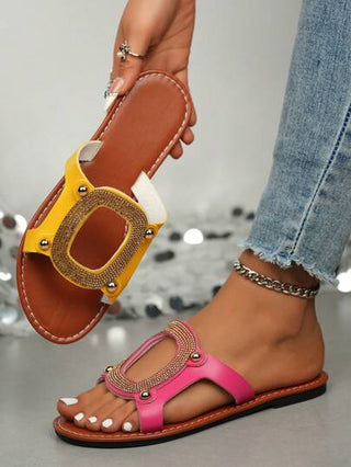 صنادل كاجوال مزينة بالراين ستون عصرية جديدة،جذابة ومناسبة للشاطئ والمنزل والرياضة الخارجية، تتميز بتصميمات رومانسية بسيطة وعتيقة