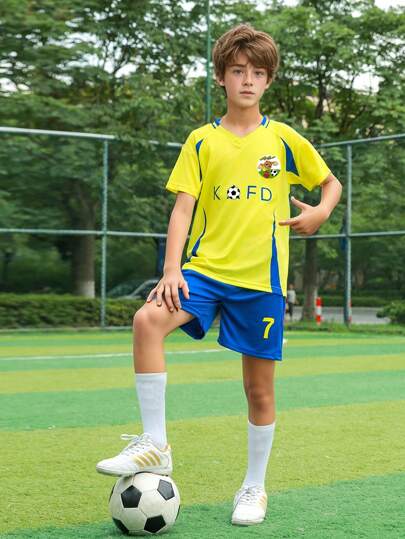 مايوه حريمي قطعة واحدة ODMYONO طقم كرة قدم شبابي مستوحى من نادي النصر 2024-2025 للأطفال (8-12 سنة) - طقم قميص ورقم 7 وشورت ، بتصميم المنزل