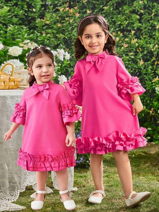 فساتين بيبي فستان صيفي لطيف للبنات الرضع باللون الوردي الفاتح مع كشكش وعقدة