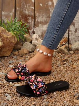 صندل نسائي ذو عقدة وردية، بنمط بوهيمي رجعي جديدة للصيف، صندل أسود رسمي عصري للخارج، أحذية شرائح مسطحة متعددة الاستخدامات للسيدات