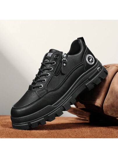 بوت رعاة البقر الجلدية العالية الجديدة للرجال لعام 2025، سميكة لمنع الانزلاق ومقاومة للتآكل ، متوسطة الساق بتصميم أنف مستدير، رباط وسحاب جانبي للكاحل، بوت رياضية أنيقة للمشي في الهواء الطلق، مقاس يصل إلى 46 ، تناسب ارتداء السترة والجينز