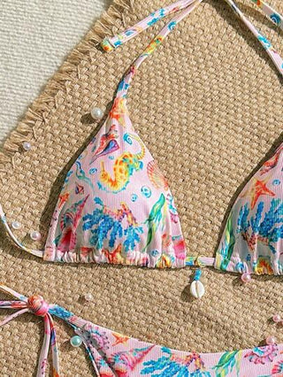 Swim Mod بدلة بحرية نسائية لعطلة الصيف (طقمان)- سترة علوية حلقية مزينة بنقشات عشوائية ذات بنية منسوجة (ريب) وشورت سباحة مربوط الجانب، طقم بيكيني بوهيمي