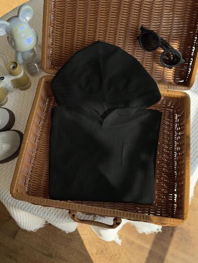 SHEIN هوديي كاجوال مقاس كبير للأولاد، تي شيرت شارع رياضي مع نسيج ملمس، مناسب للارتداء اليومي، المدرسة، السفر، الرياضة، الربيع/الصيف