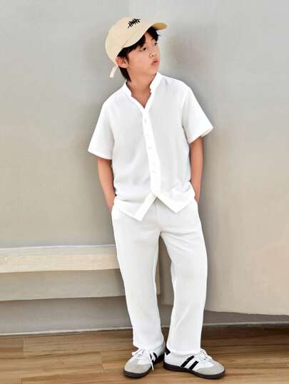 SHEIN قميص وسروال فضفاض كاجوال للأولاد بلون سادة وياقة مدببة وأكمام قصيرة من Tween قطعتان/المجموعة