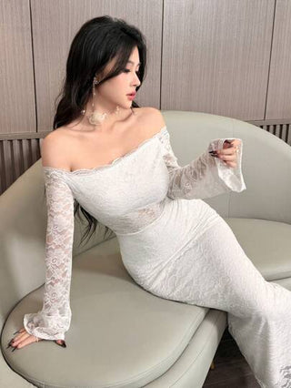 Modelyn فستان جسمه محكم دانتيل منحوت عن الأكتاف، أنيق وفخم بطول ماكسي للنساء