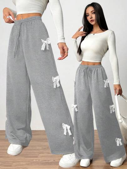 SHEIN سروال كاجوال عريض الساق بتفصيل تريكو أسود للمراهقات مع زخرفة شريط أبيض من الدانتيل، حزام خصر أمامي، قياس مرتاح، هدية لعيد الحب أو للأصدقاء أو للذات