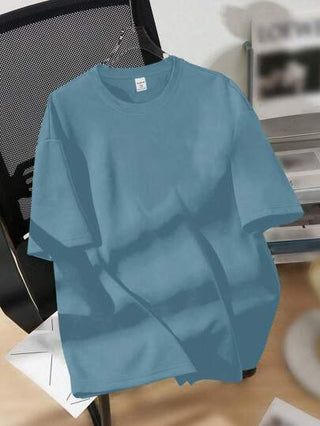 SHEIN تي شيرت تي شيرت كاجوال بأكمام قصيرة وياقة طاقم مناسب للشباب ، مناسب للصيف