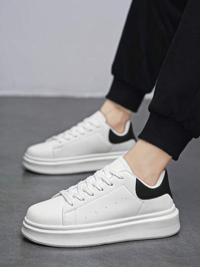 أحذية رياضية كاجوال للرجال بتباين ألوان الأسود والأبيض مع ربطة, أحذية مرتفعة عريقة الطراز بطباعة حرفية مريحة, أحذية للأزواج