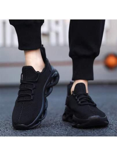 أحذية رياضية للأزواج موسم الربيع/ الصيف الجديدة لعام 2025 خفيفة ومنفذة للهواء، أحذية كاجوال للرجال والنساء المقاسات الكبيرة، أحذية تنزه مريحة مع مادة الوسط والنعل المقاوم للانزلاق والصلابة، لينة ومريحة، بأنماط عشوائية غير منتظمة
